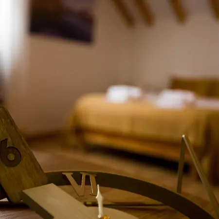 10 De Agosto ゲストハウス 3*