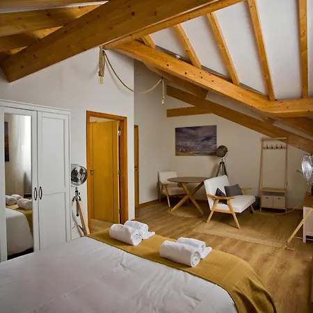 10 De Agosto フィゲイラ・ダ・フォズ