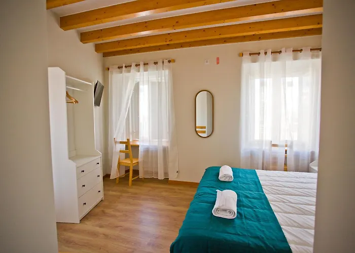 ゲストハウス 10 De Agosto フィゲイラ・ダ・フォズ