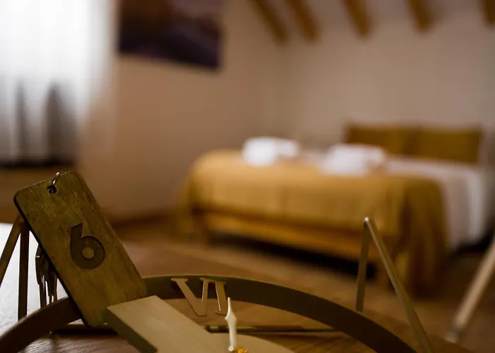 10 De Agosto ゲストハウス 3*